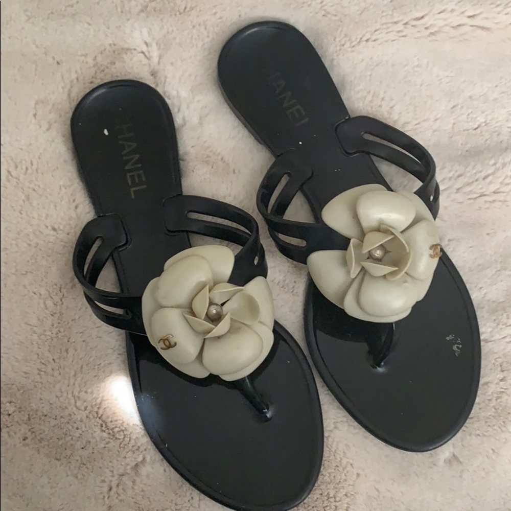 Chanel jelly sandals